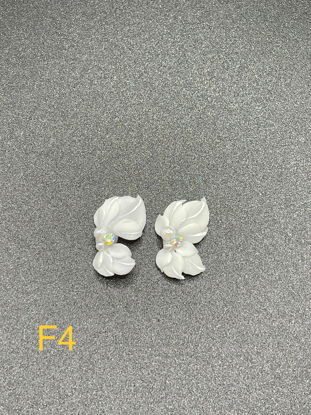 F4 - Handmade 3D Flower (2pc)